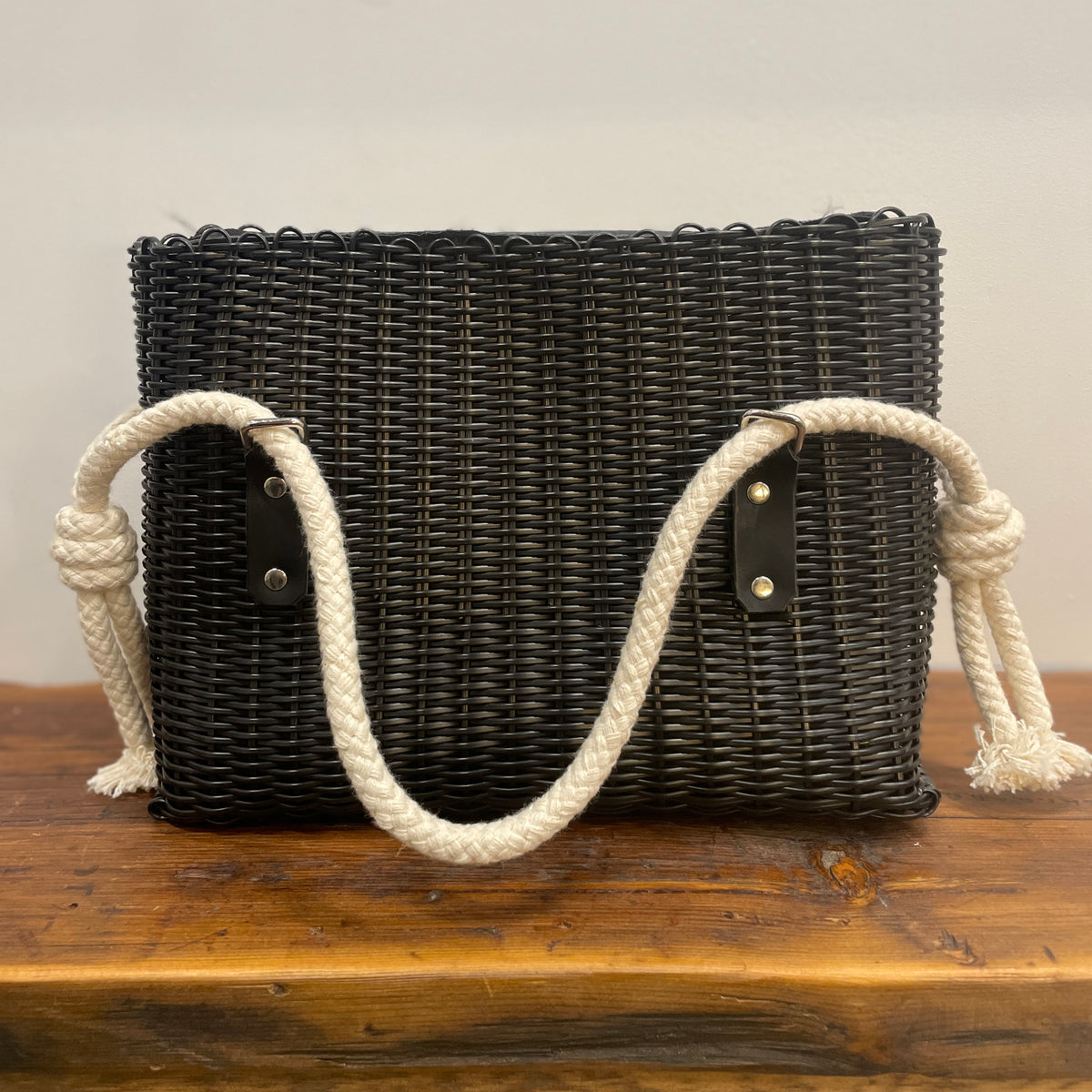 Harbour Clutch - Black