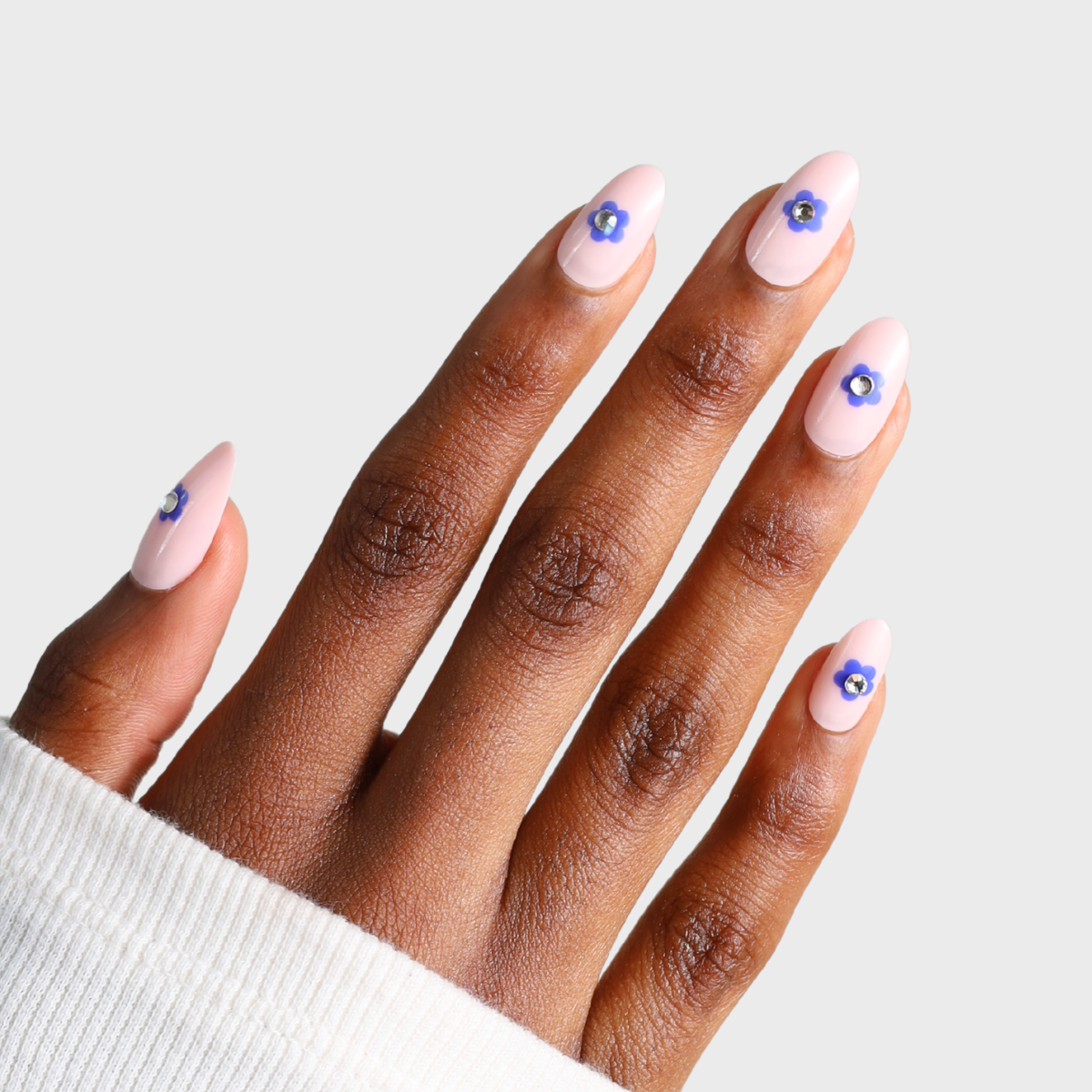 Iris Nails