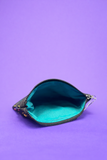 B Icon Pouch