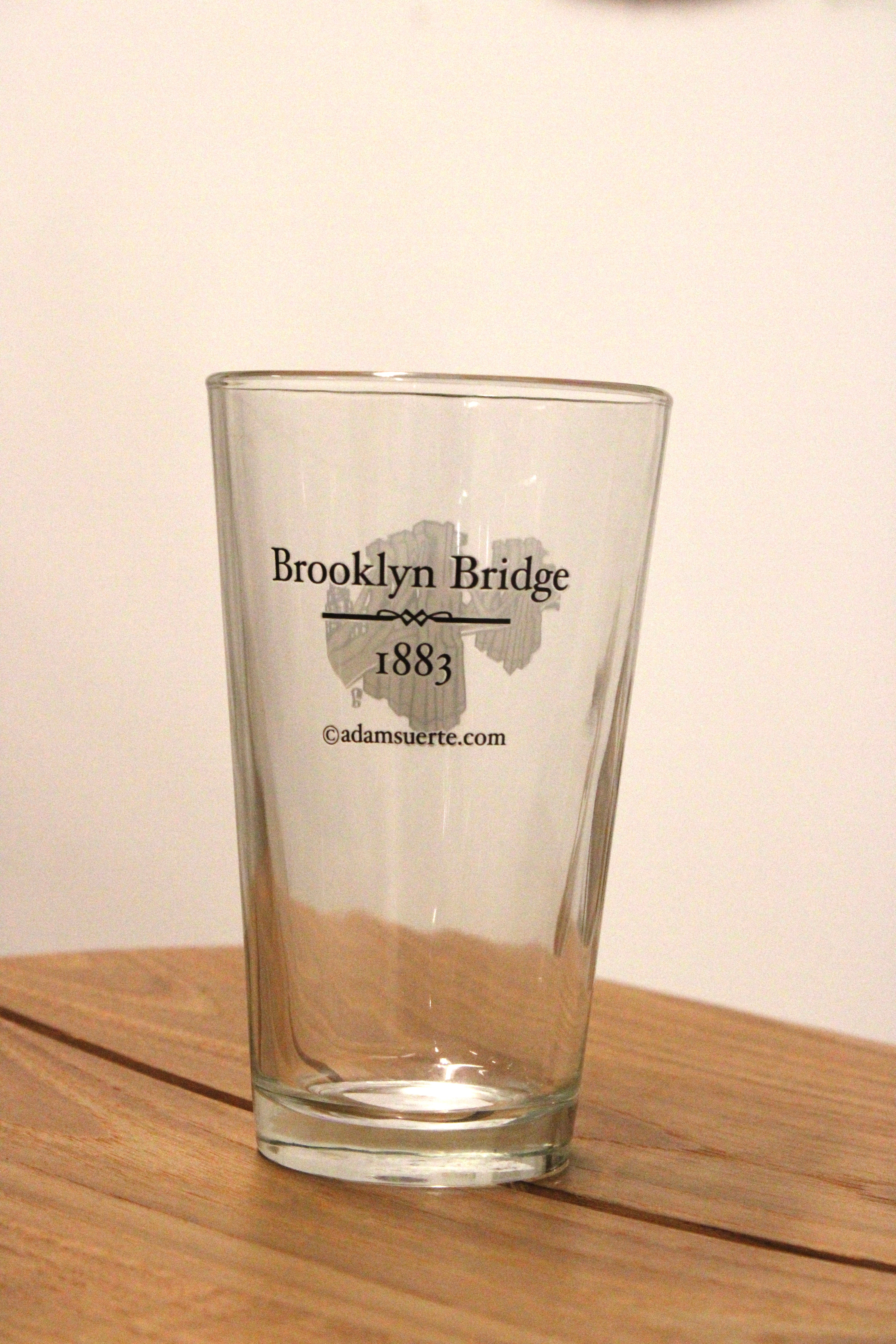 Brooklyn Bridge Pint Glass