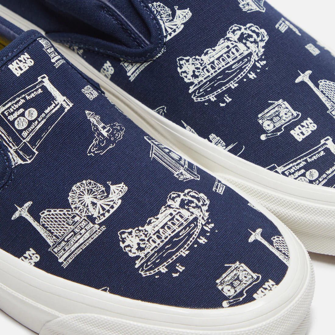 BKLYN BLEND " Love Thy Community" Vans