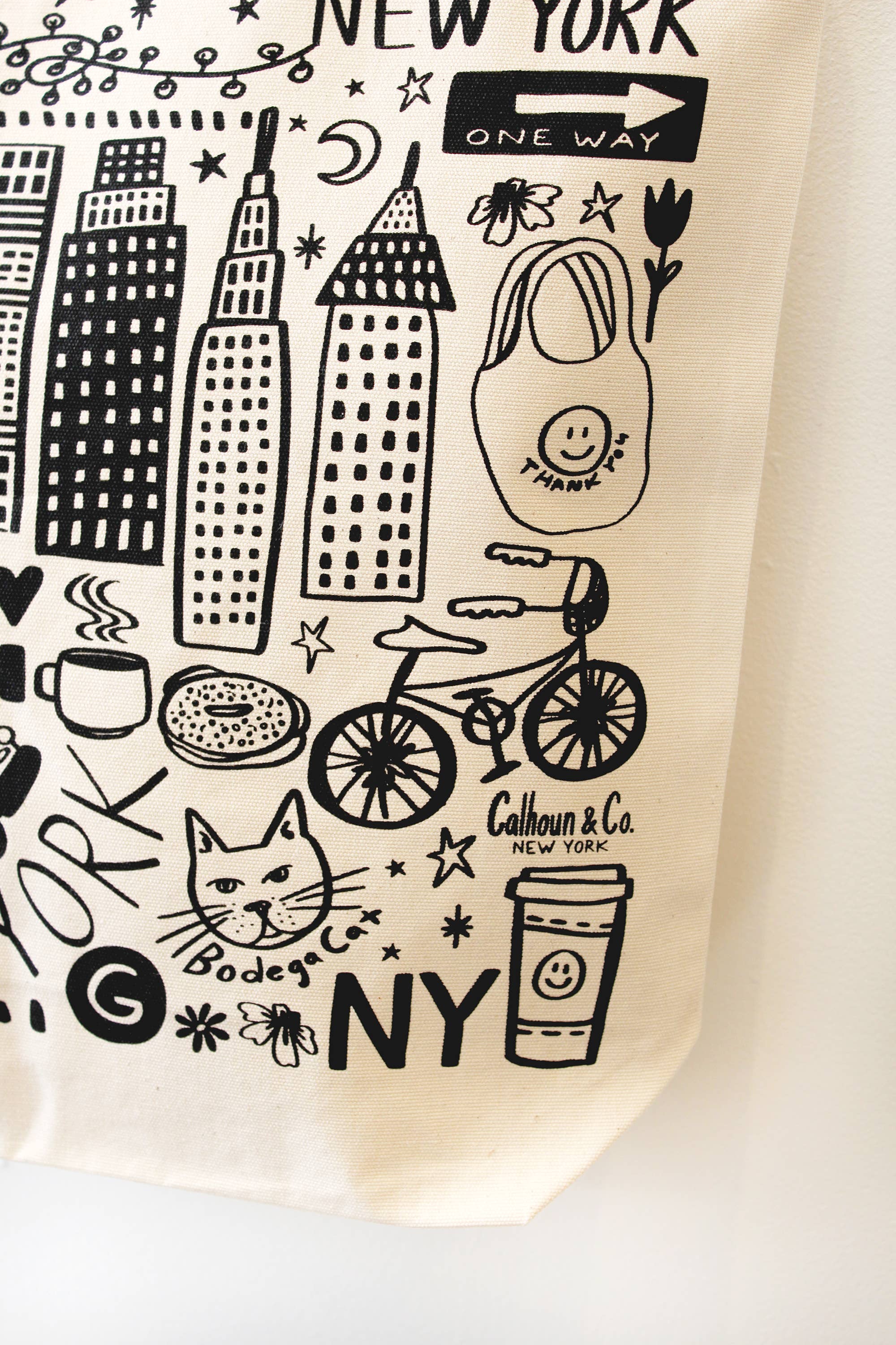 New York City Canvas Tote Bag with Zipper Closure